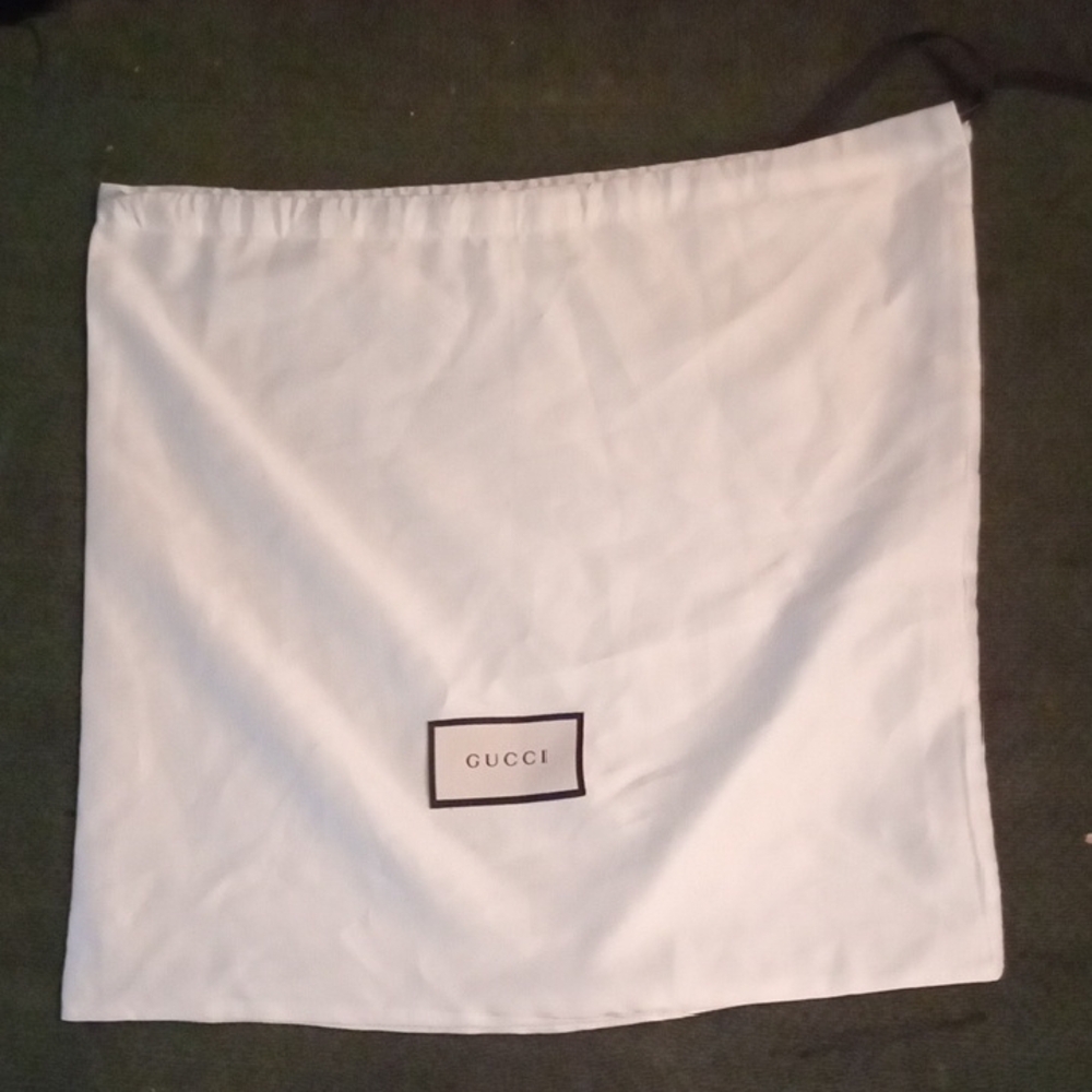 Gucci White Dust Bag